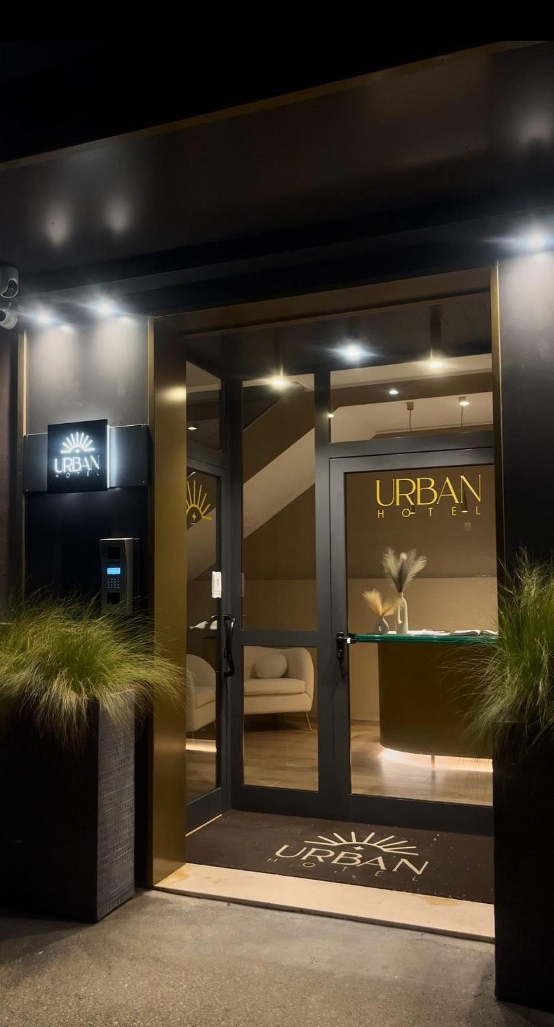 Urban Hotel Pescara Buitenkant foto
