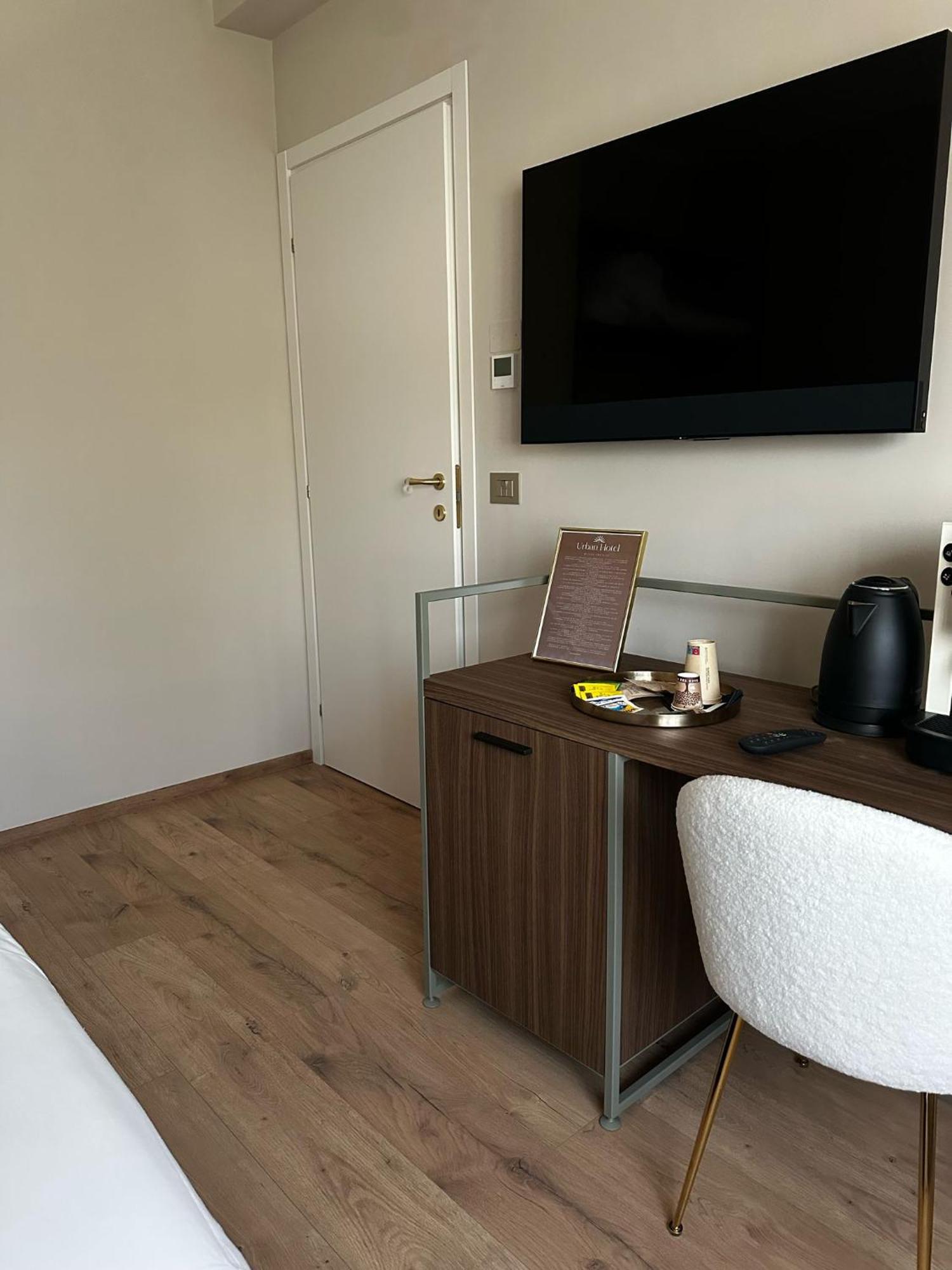 Urban Hotel Pescara Buitenkant foto