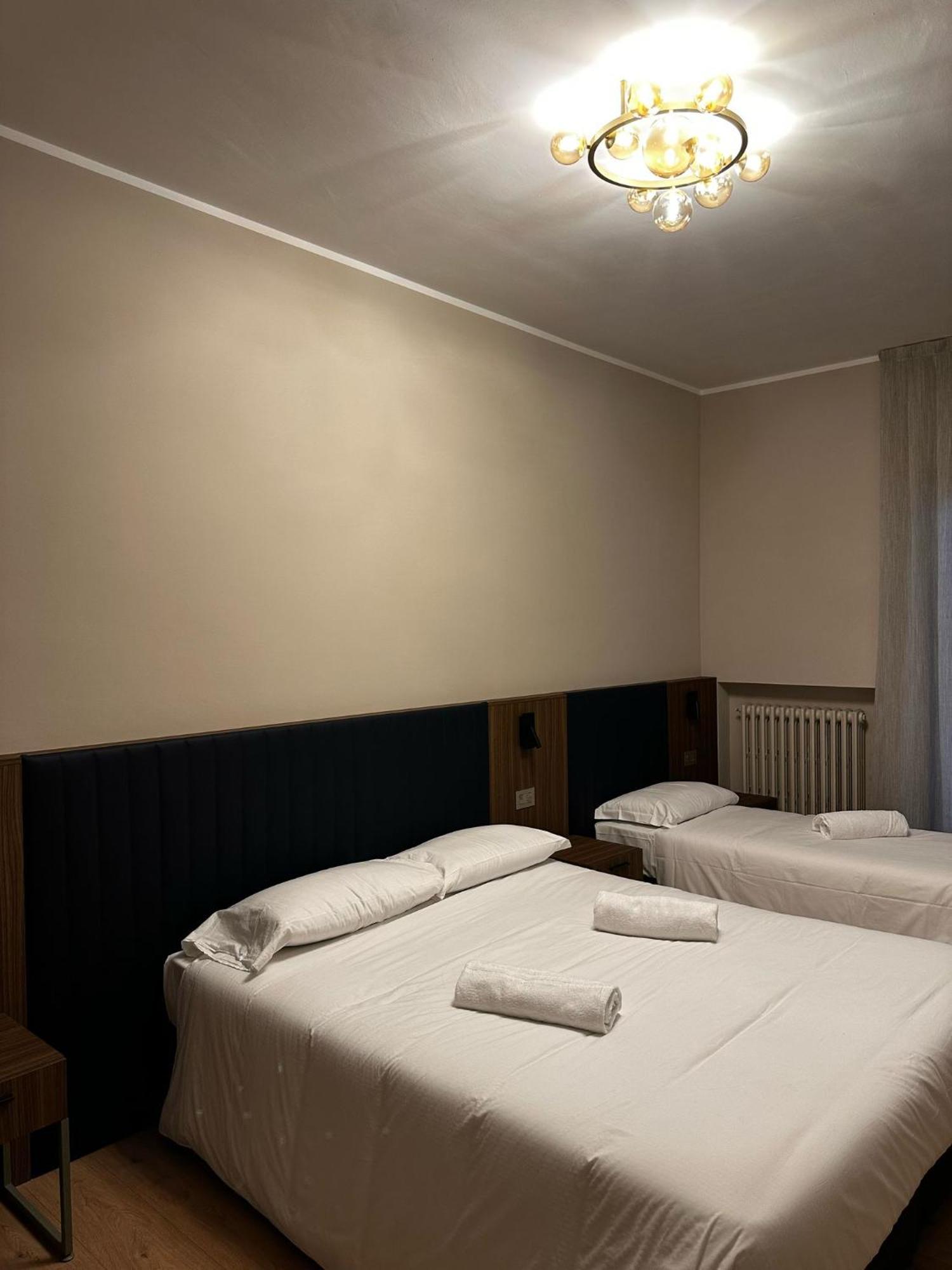 Urban Hotel Pescara Buitenkant foto